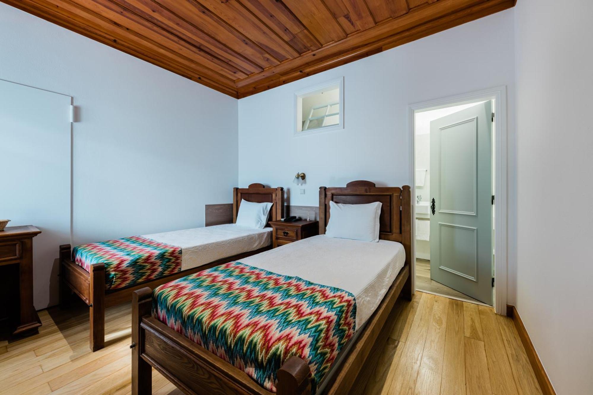 Patio Da Figueira Hotel Torres Vedras Bilik gambar